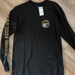 Brand new Vans long sleeve tshirt